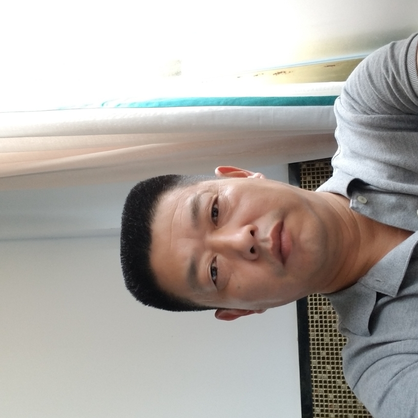 蔡蔡男的照片
