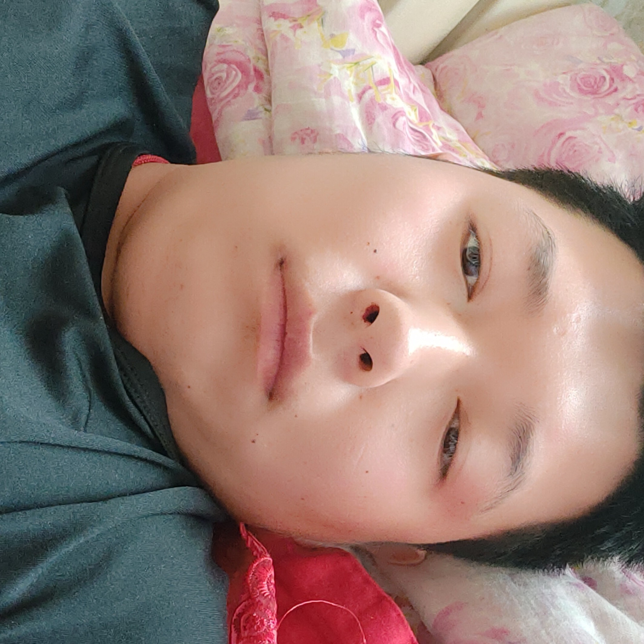 花痴闻宝马的照片