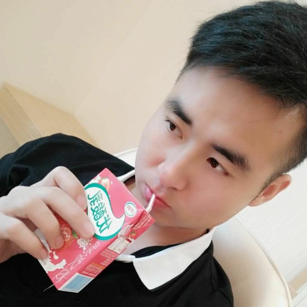 孤独犯者的照片