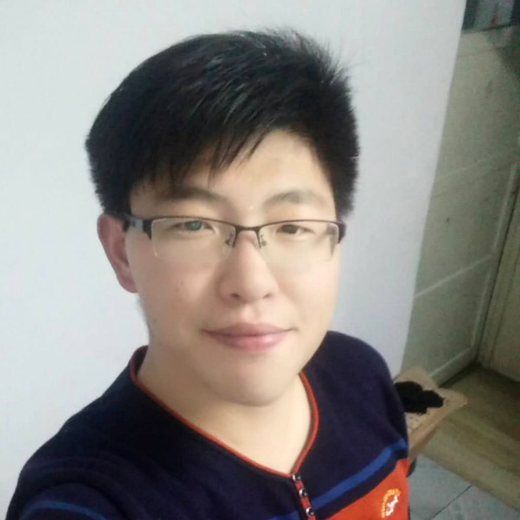 战斗机挽手浅唱的照片