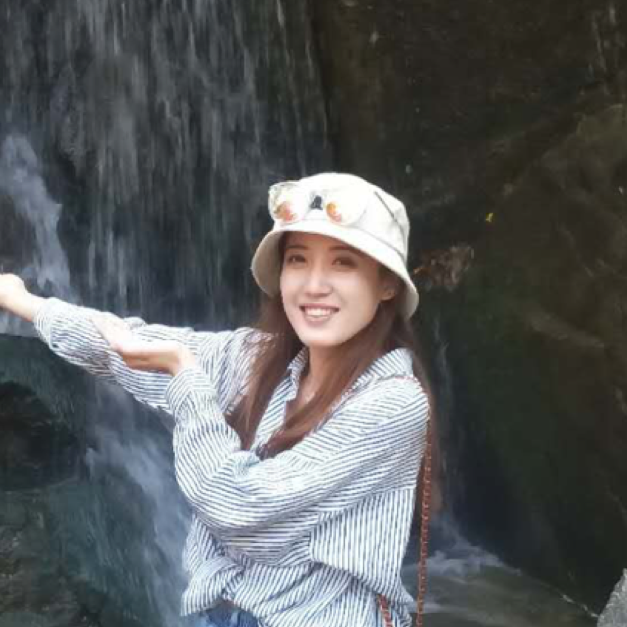 幸福永远伴随我的照片