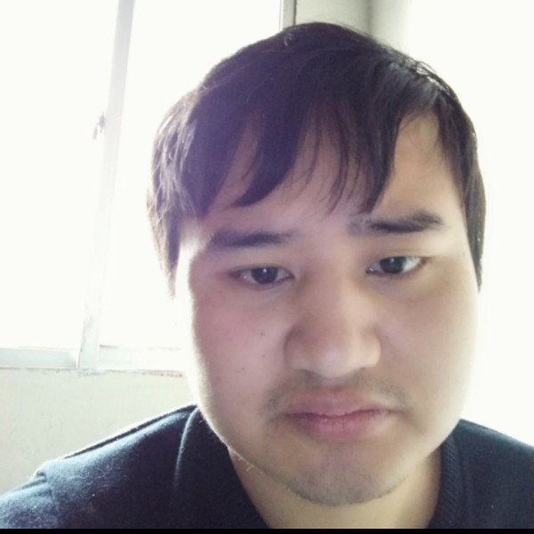 梁佰春的照片