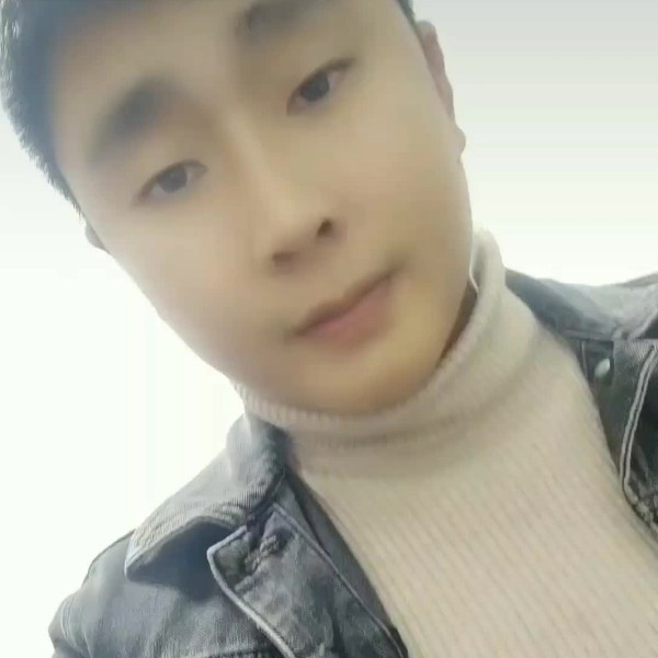 心劫浅吻优雅的照片