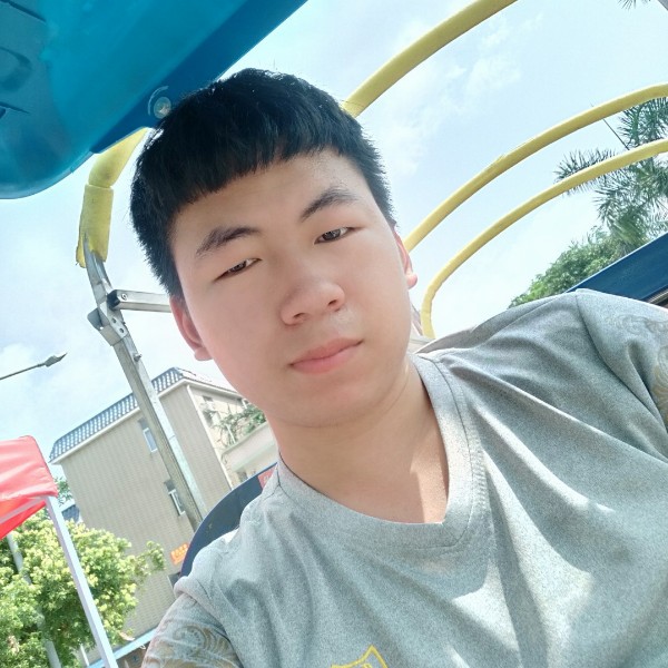 黑暗的夜的照片