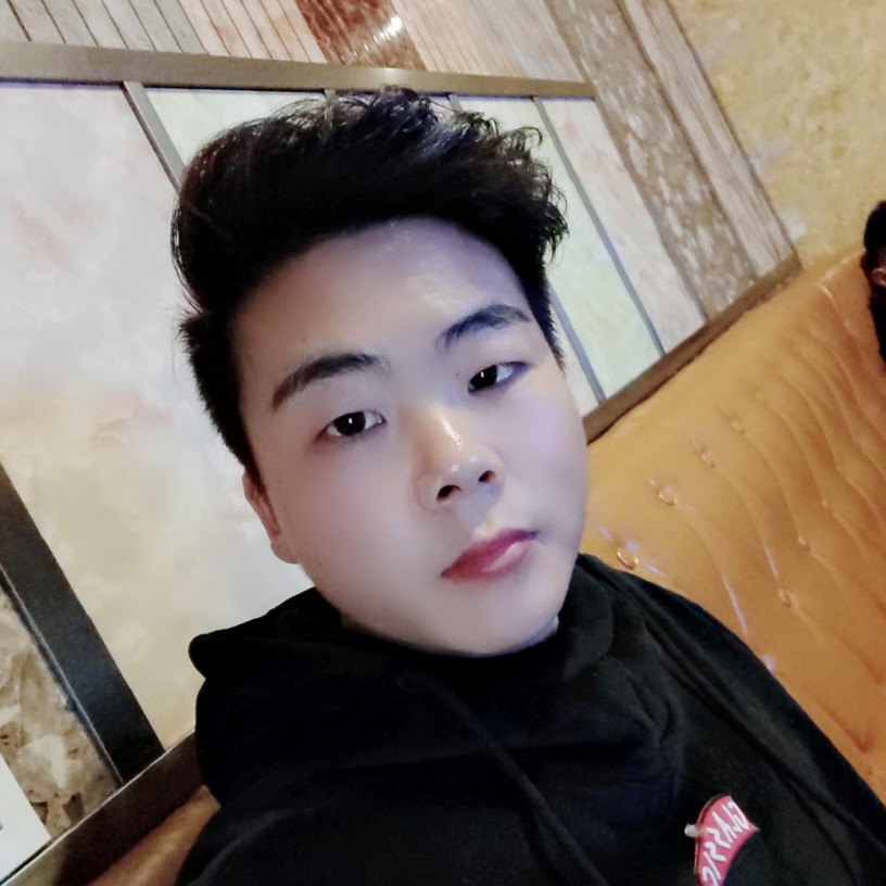 左飞的照片