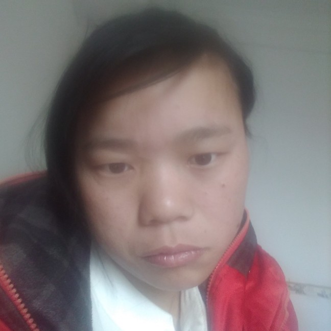 严晶的照片