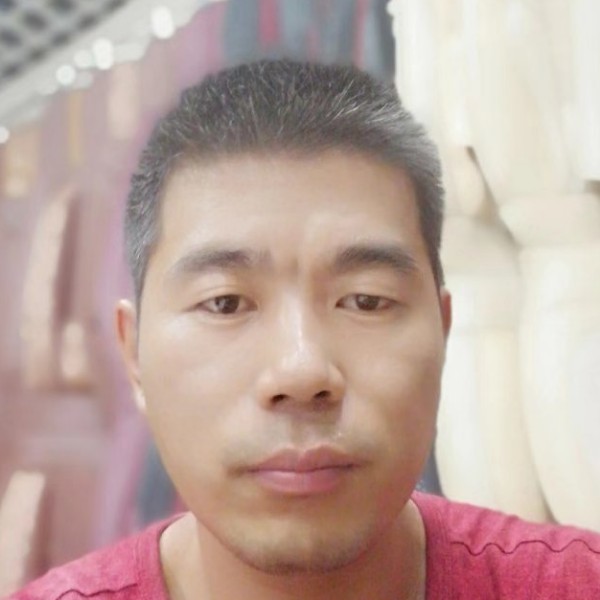 谢有松的照片