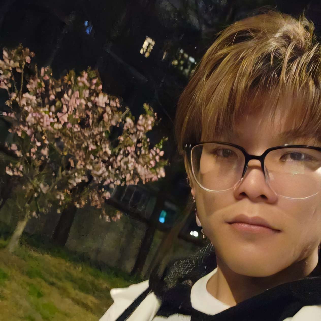 池亓的照片