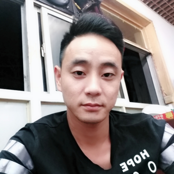 灼热暖光浩浩的照片