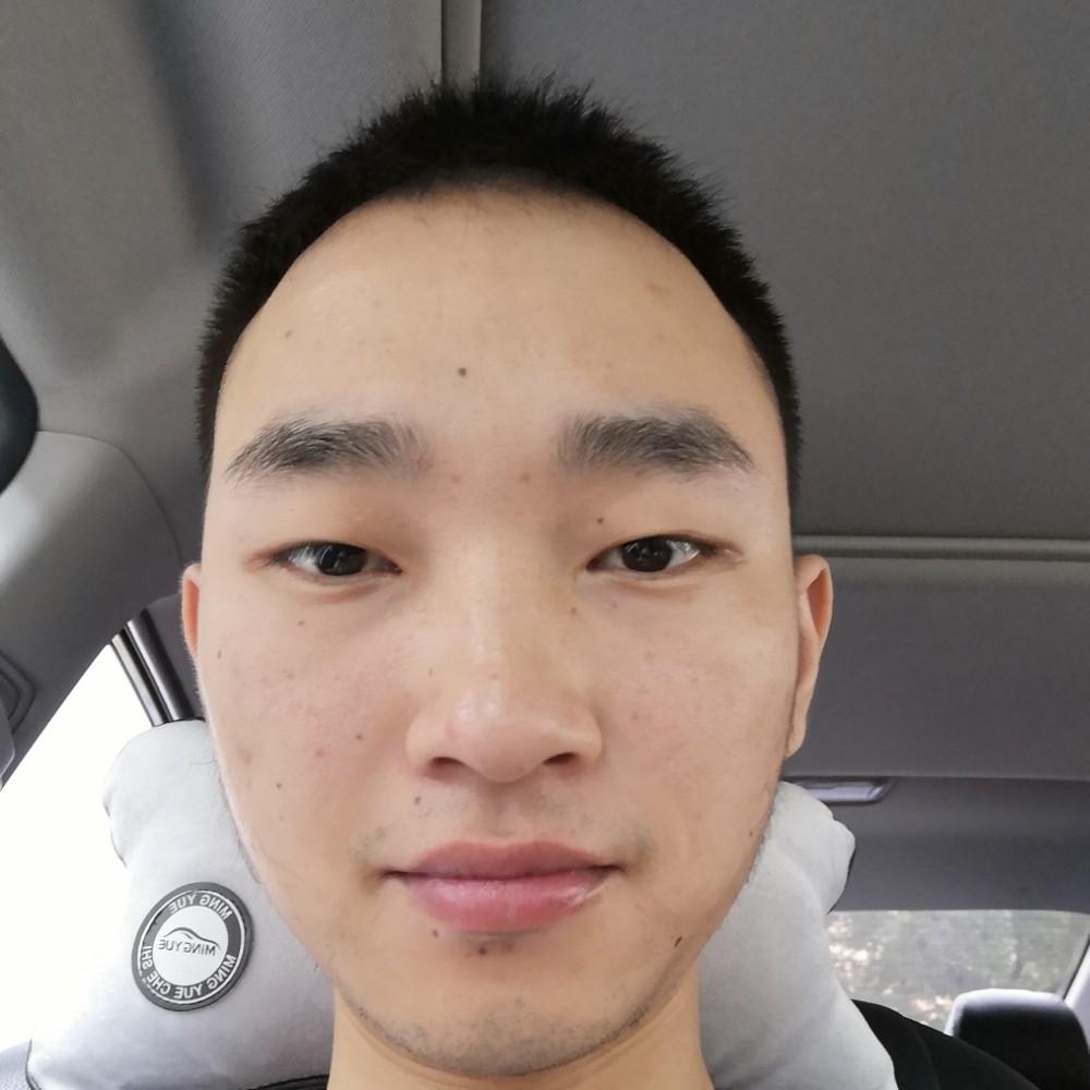 菠萝方无情的照片
