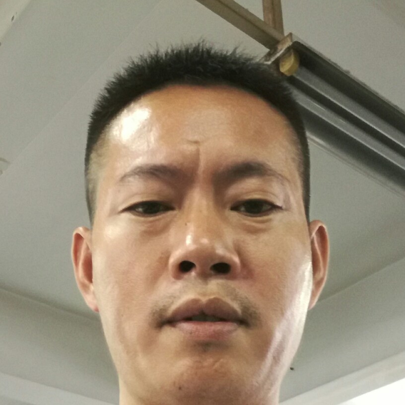 吐司闻含糊的照片