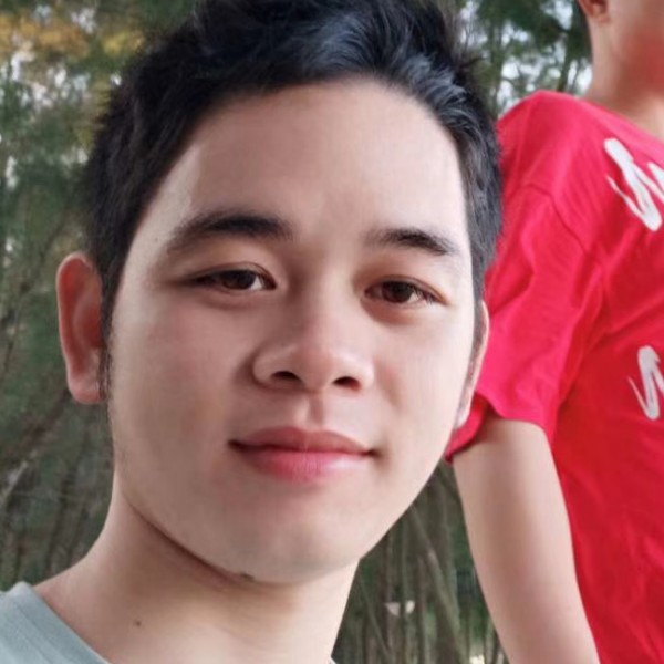 热情绝影的过客的照片