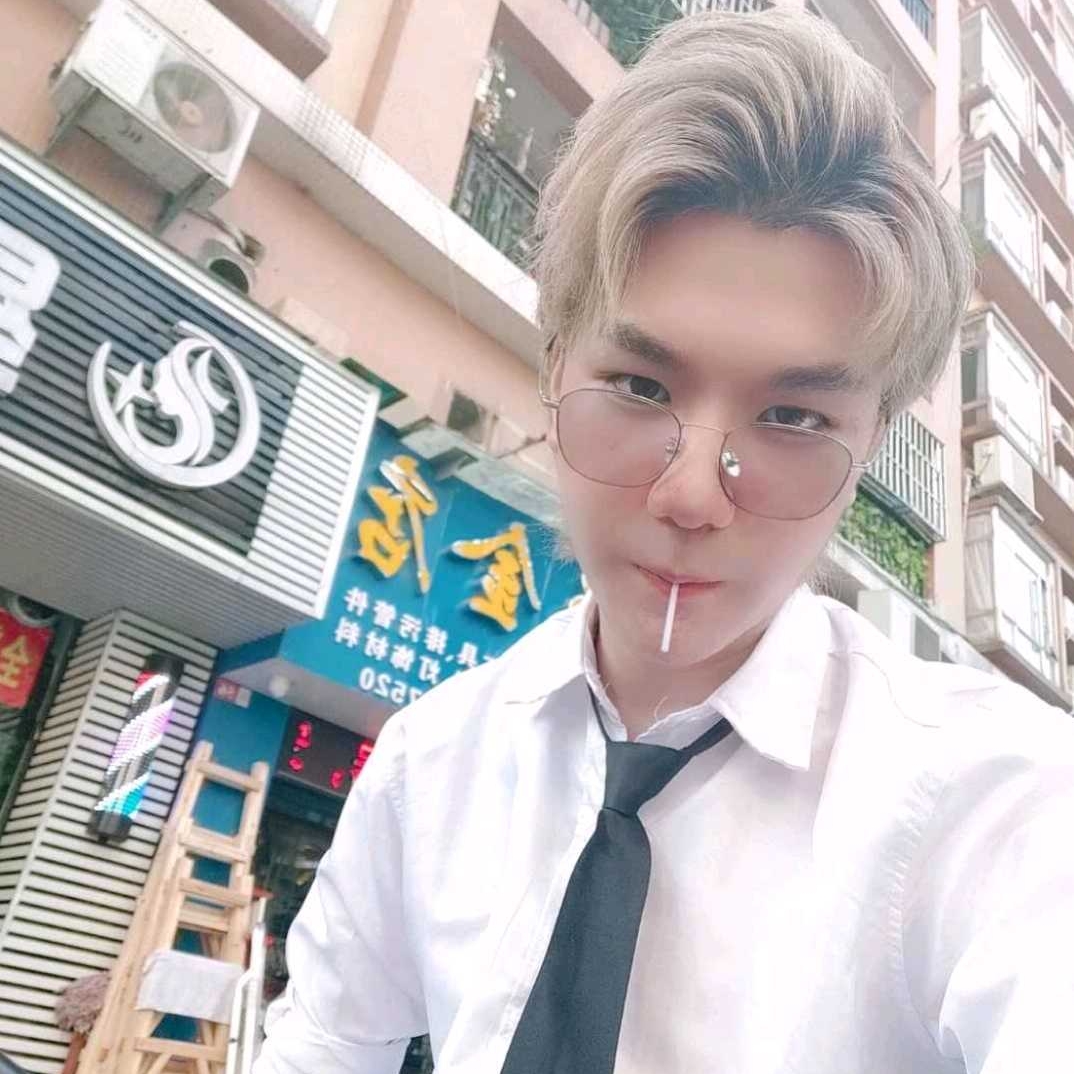 爱姐姐i的照片