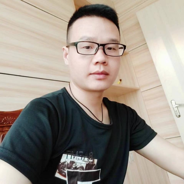 丿兮风的照片