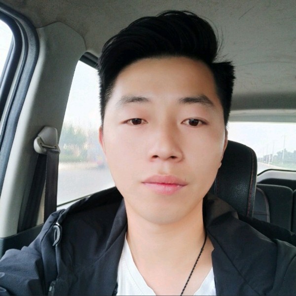 水影花痴的照片