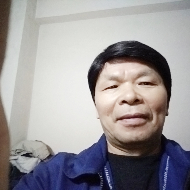 钟政的照片