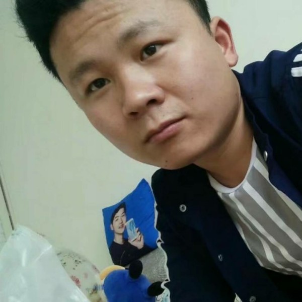 期待下一秒的。。的照片