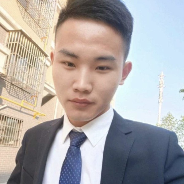 超帅等于狗的照片