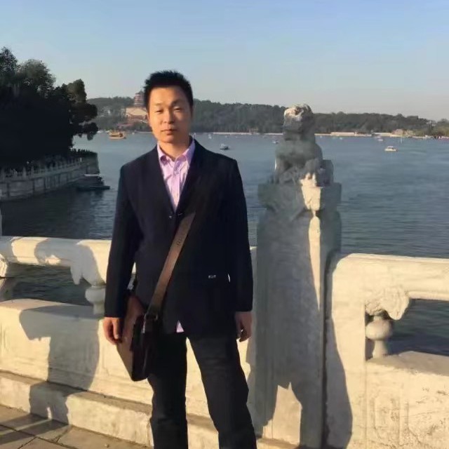 大漠雄鹰1的照片