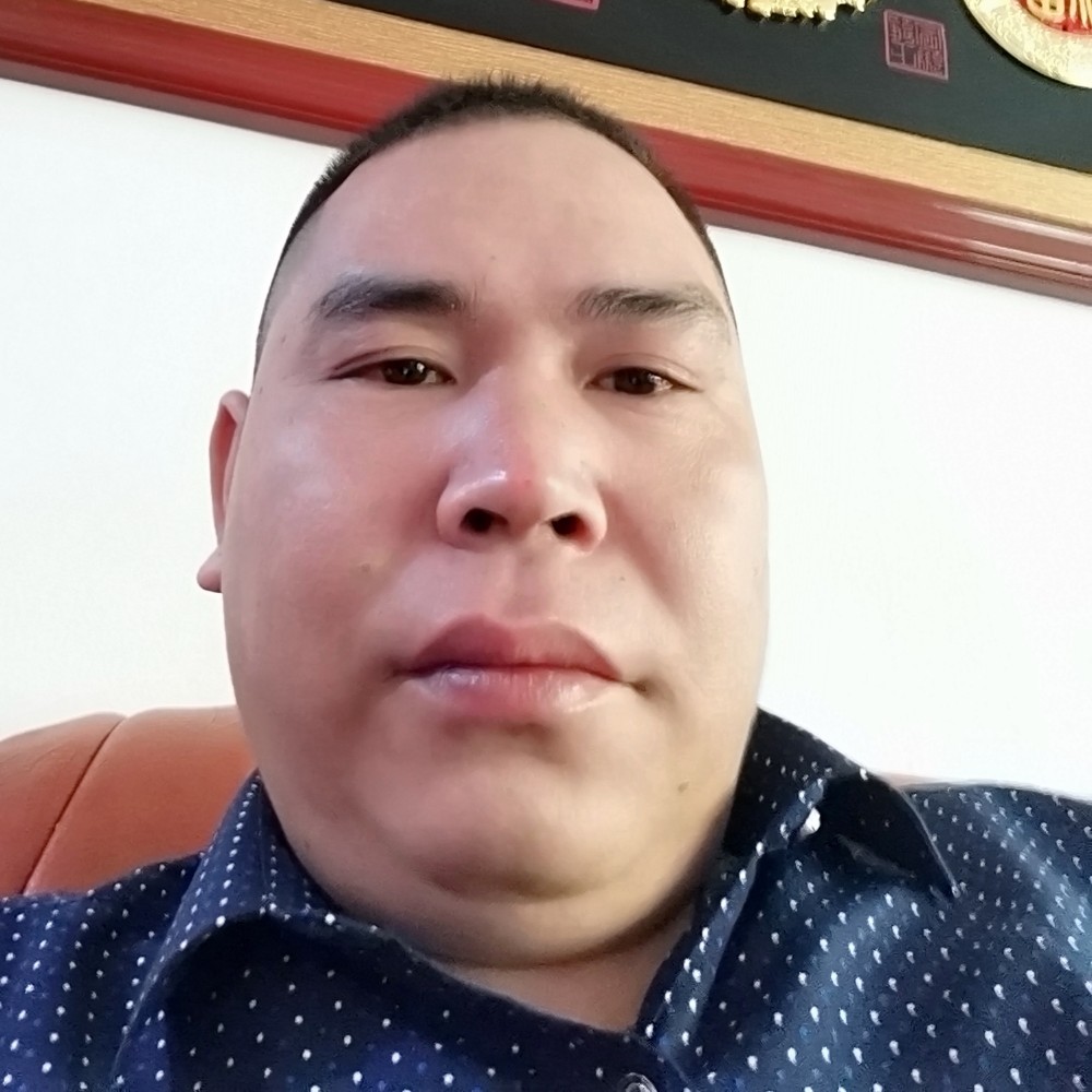 aa看破红尘的照片