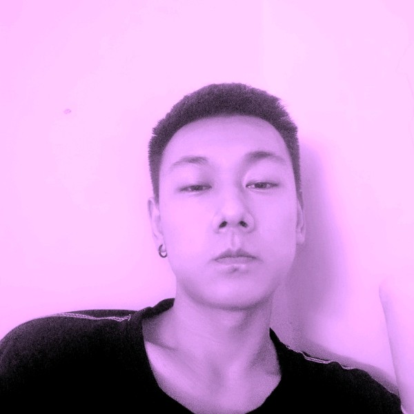 吴黑的照片