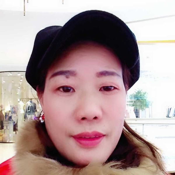 蘩藜等待单薄的照片