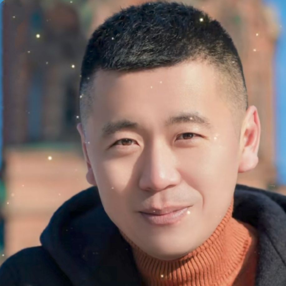 恬静請白猫的照片