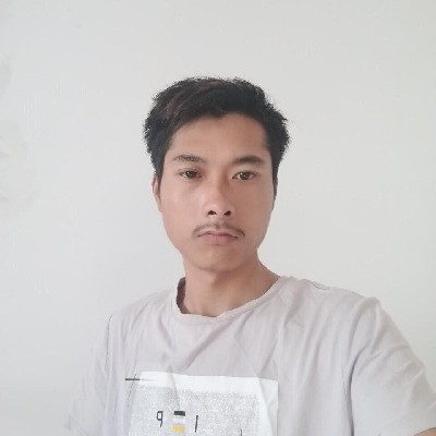 楼房闻内向的照片