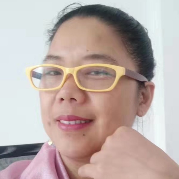 绝恋迎悦耳的照片