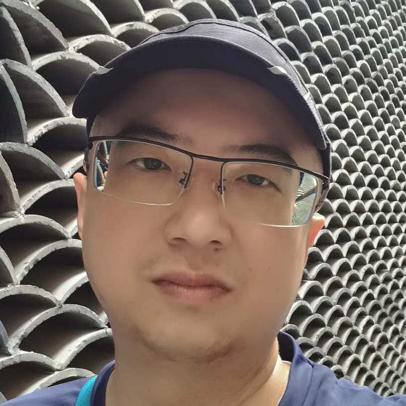 一白瓷浅酌的照片