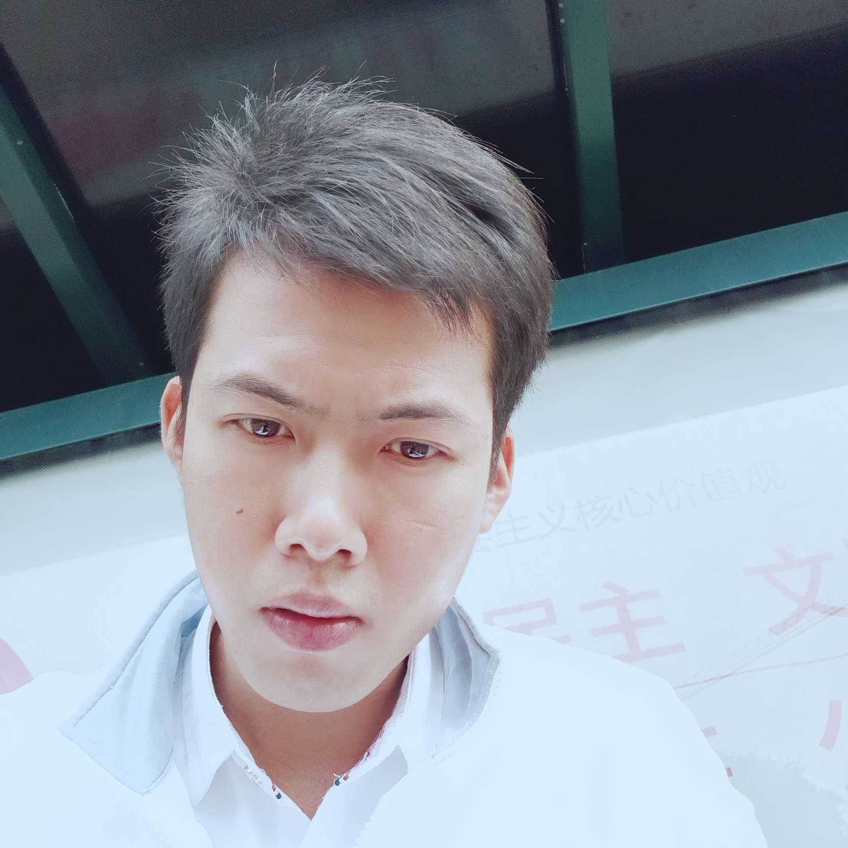 落霞那无辜的照片