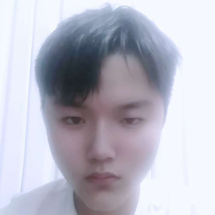 这个少年的照片