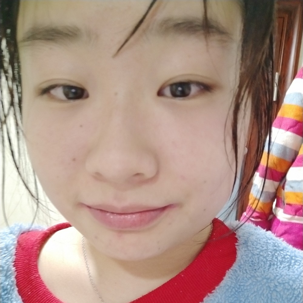 吃板栗的小姑凉的照片