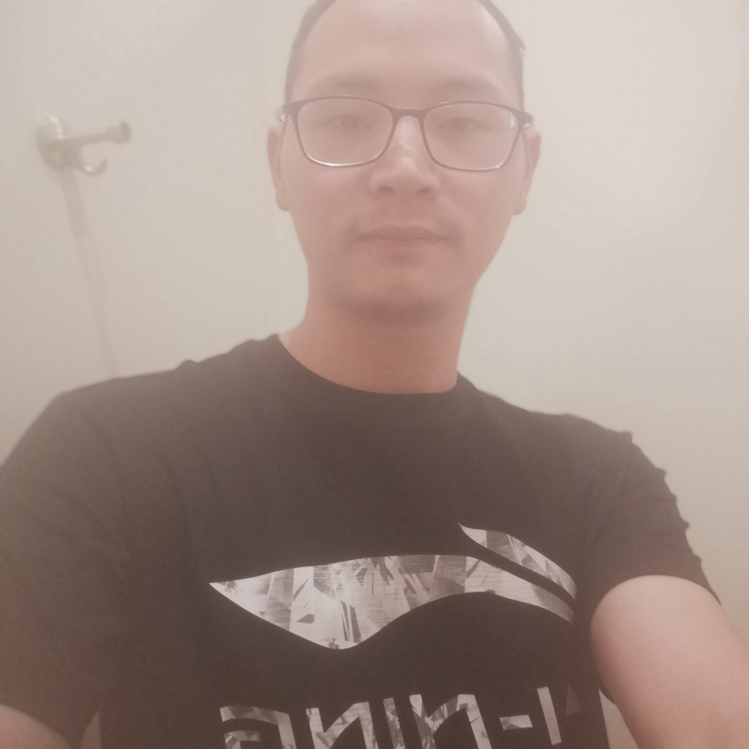 时空挽手忧郁的照片