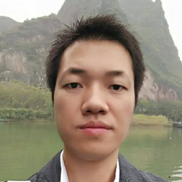 自觉帅哥的照片