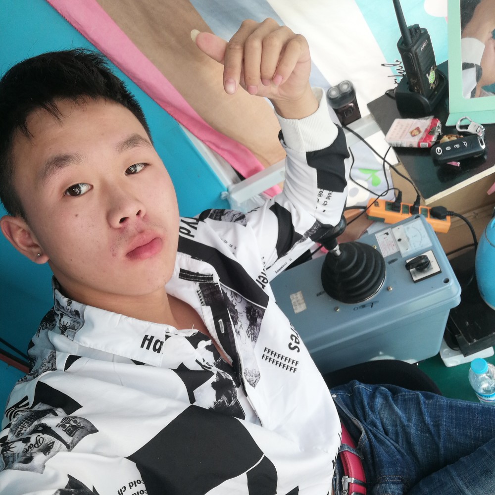 塔司，阿晶的照片