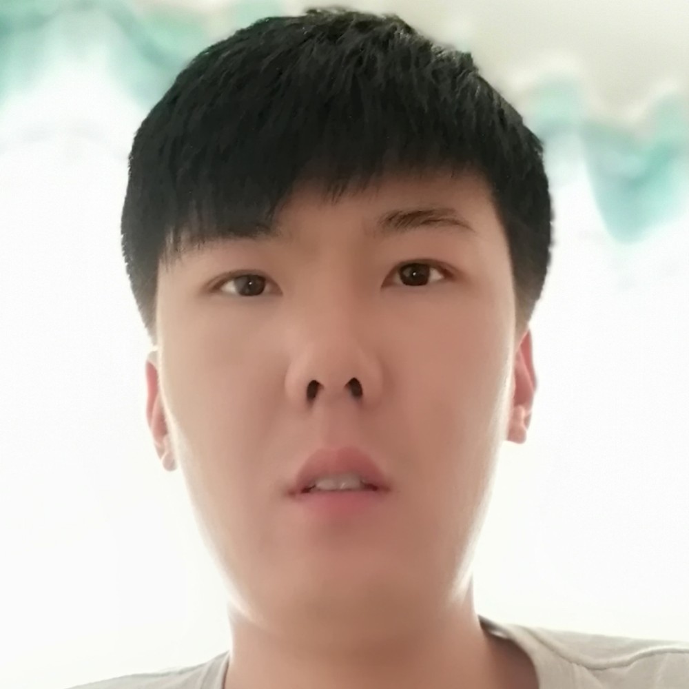 单身迎韶华的照片