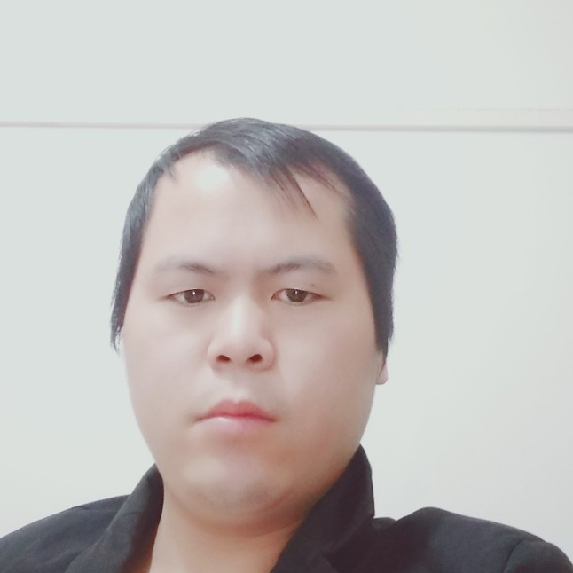 魁梧笑舒荷的照片