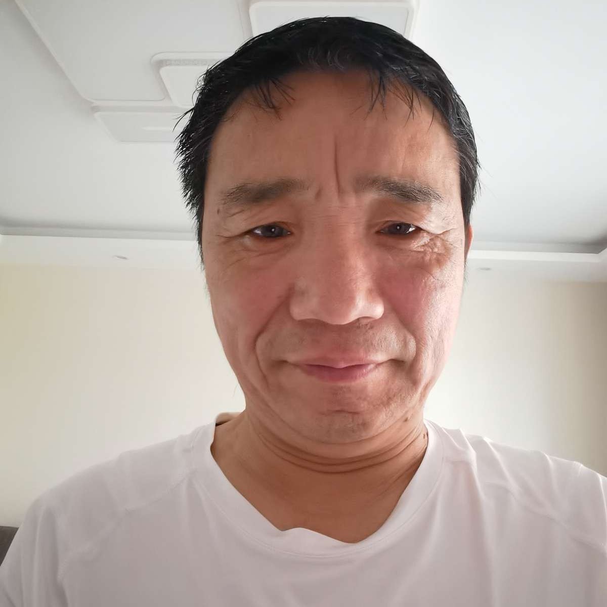 欢呼的半夏的照片