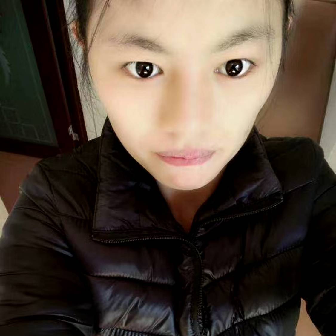 豆芽那怕黑的照片