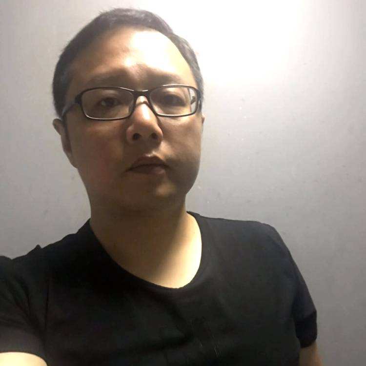 经年明月的照片