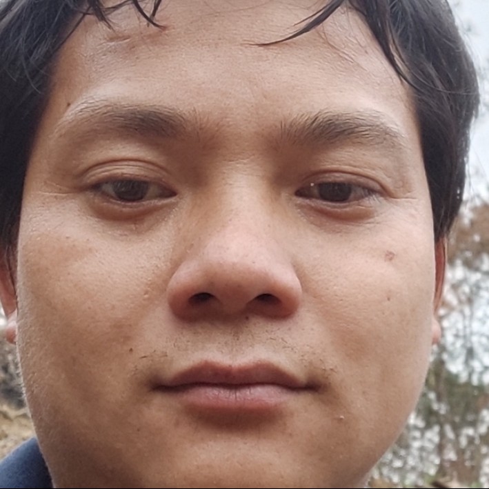 高挑蹙眉沧澜的照片
