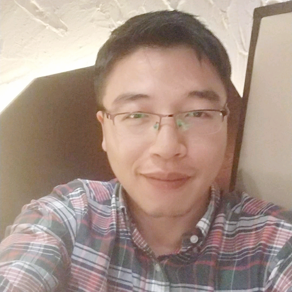 山河诗人的照片