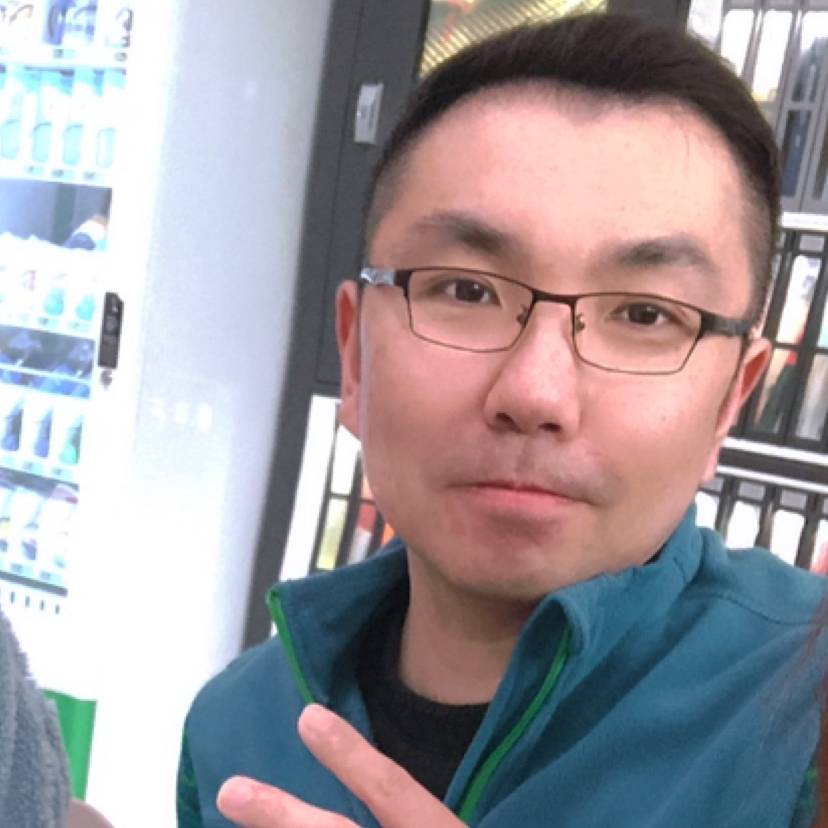拉麵湯的照片