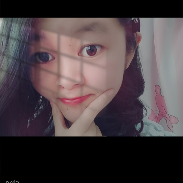 爱吃糖的小可爱的照片