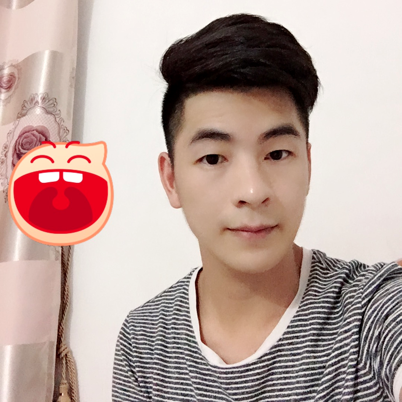 体贴回眸瑞雪的照片