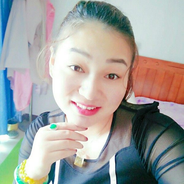 颜如玉aaa的照片