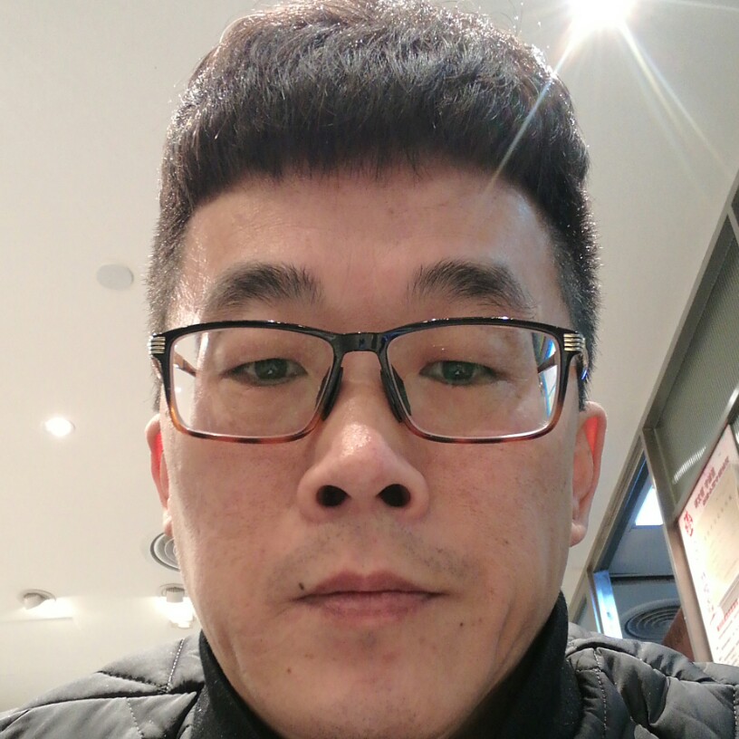 乐观红牛的照片