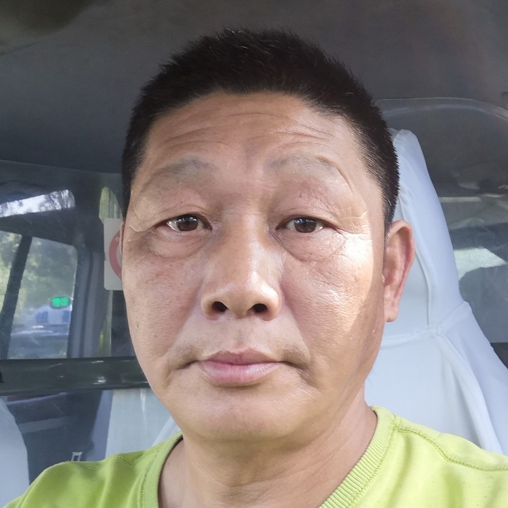 鱼拿长情的照片
