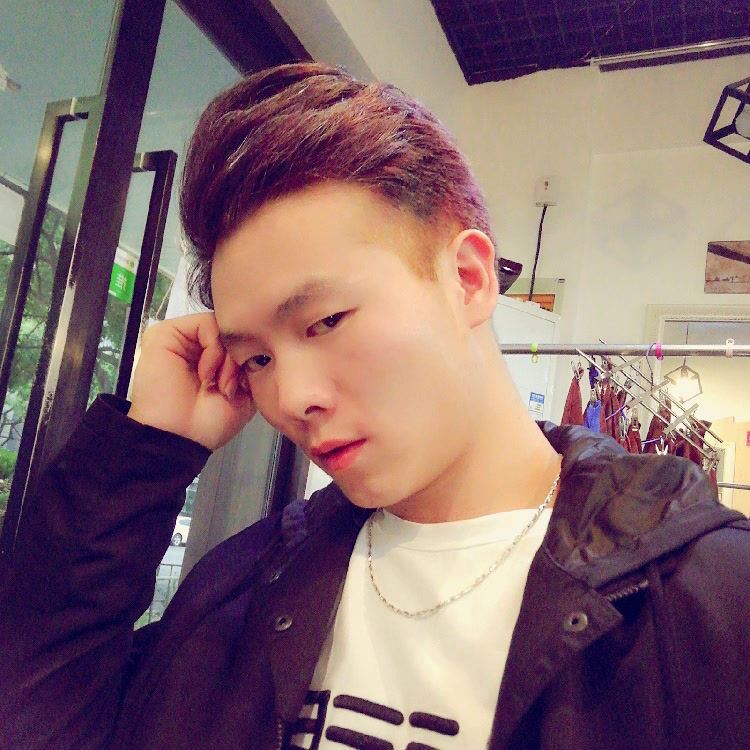 恭成敏的照片
